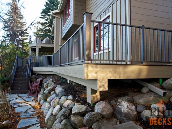 Capped-Composite-Decking-Aluminum-Railings-Maple-Grove-MN