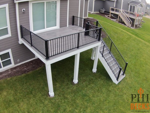 Custom-low-maintenance-deck-Plymouth-MN