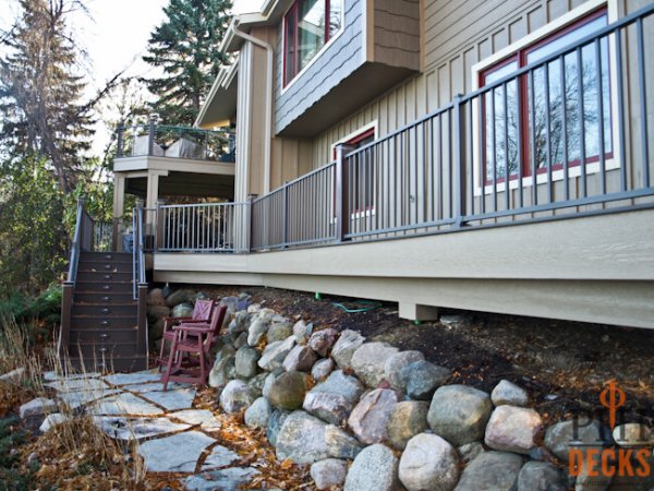 Multi-Level-Low-Maintenance-Deck