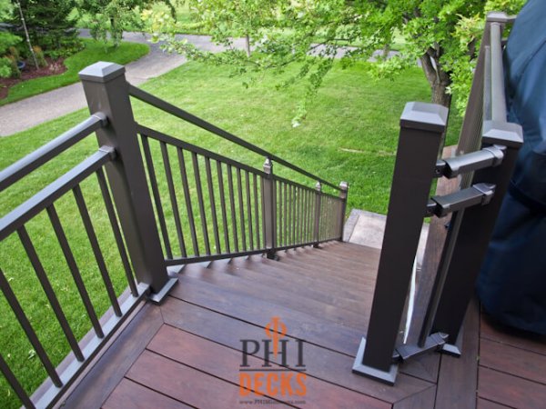 Westbury-Riviera-railings-mid-rail-low-maintenance