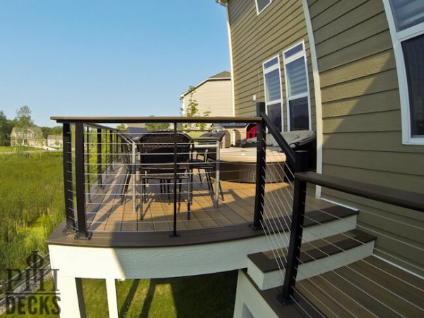 cable-railing-custom-deck