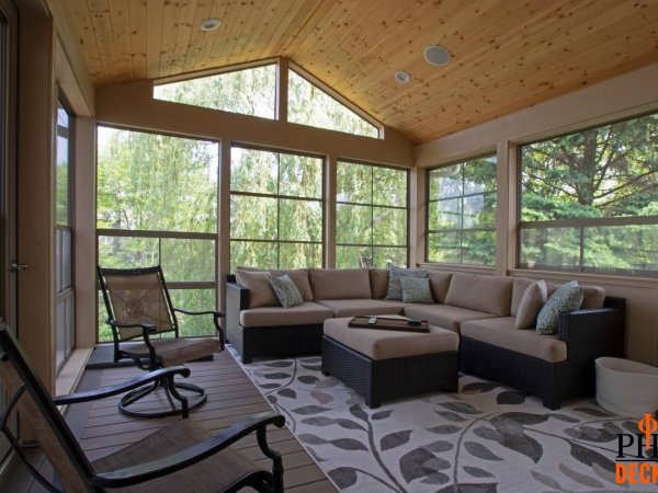 cedar_ceiling_vinyl_windows