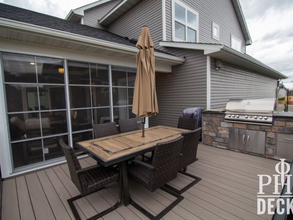 composite_decking_minnesota