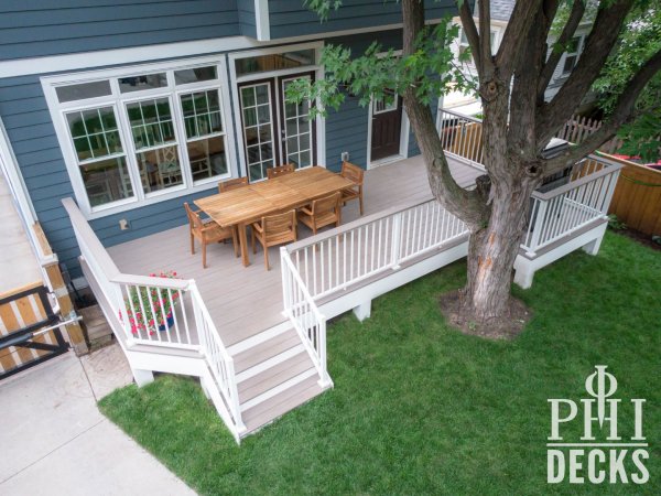 composite_decking_white_staris