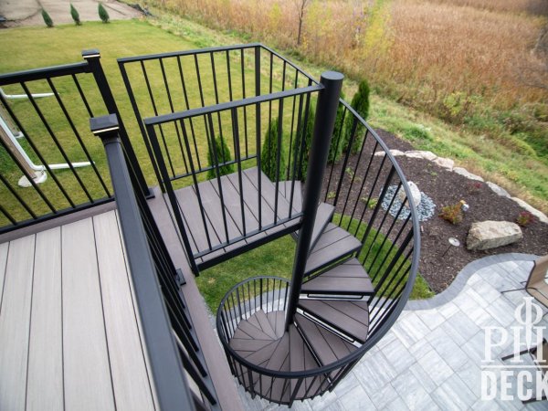 deck_stairs_mn