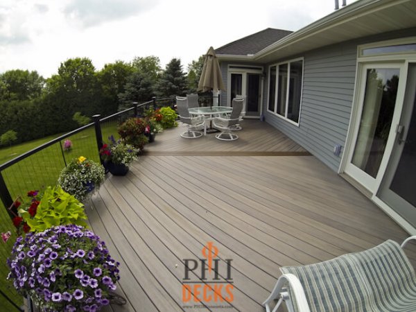 diagonal-decking-hidden-fasteners-timbertech-decking