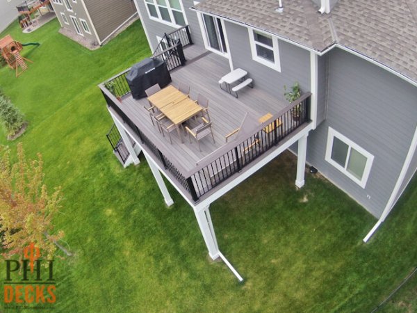 drink-rail-low-maintenance-deck-PHI-Decks-Medina-MN