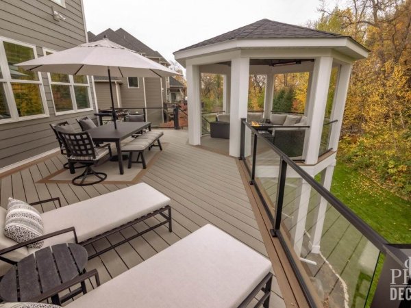 eden_prairie_deck