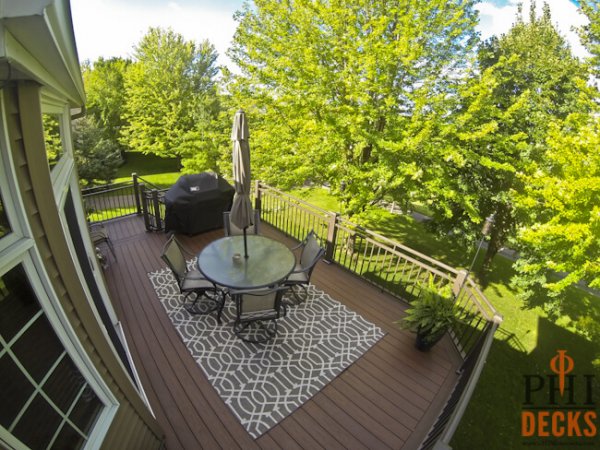 low-maintenance-deck-prior-lake-mn