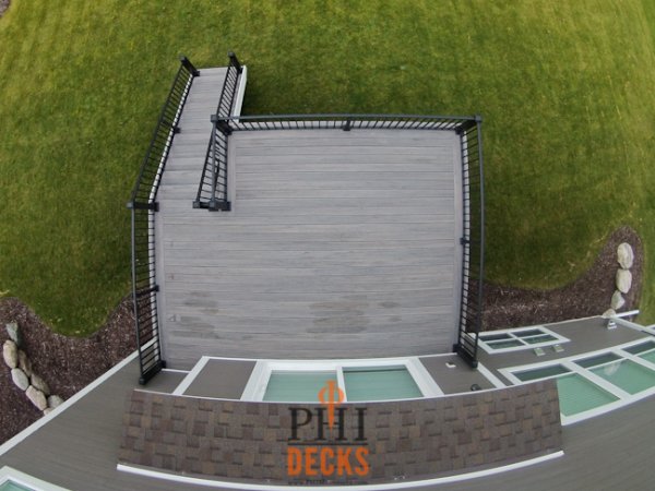 low-maintenance-decking-capped-composite-decking-aluminum-railings-gray-decking