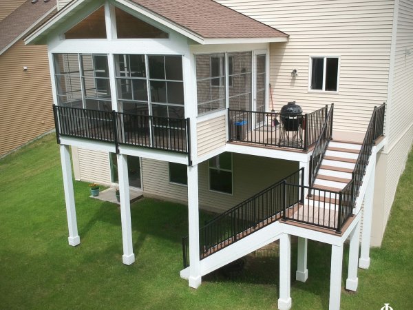 low_maintenance_porch_cottage_grove
