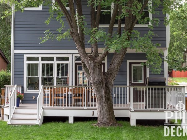 maple_grove_deck_builder_white_decking