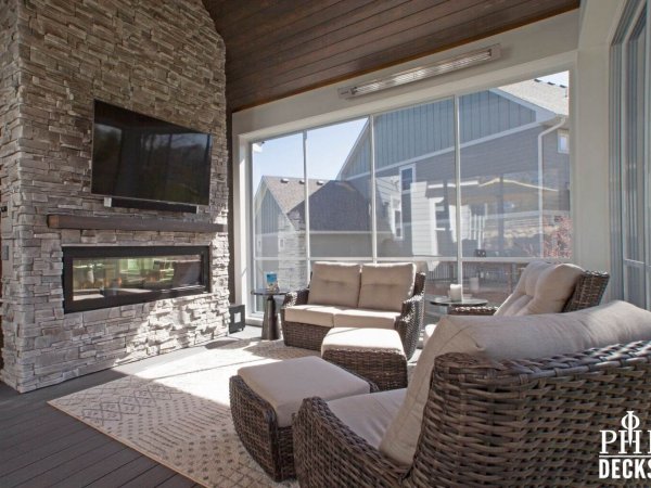 outdoor_tv_two_sided_fireplace