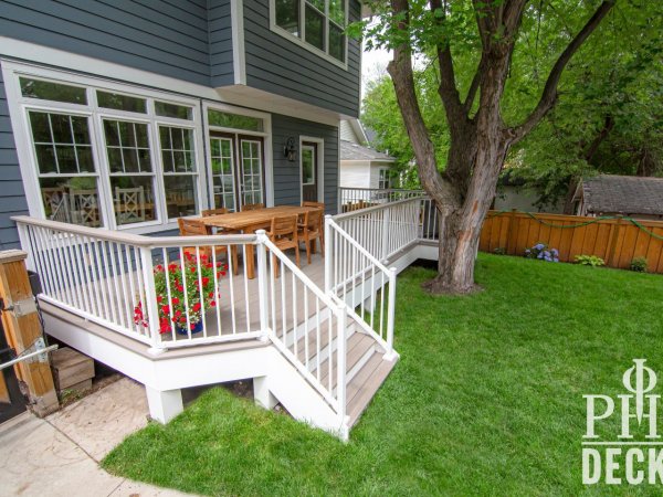 outdoor_wood_table_twin_cities