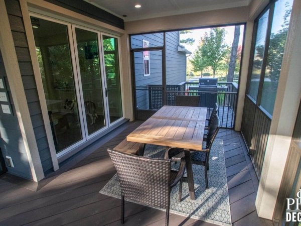 panoramic_door_wide_width_decking