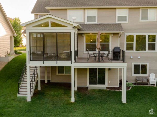 plymouth_porch_builder