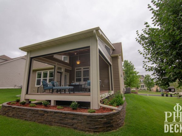 twin_cities_deck_porch_garden