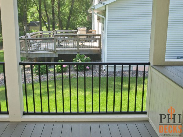 westbury-railing-screeneze-timbertech